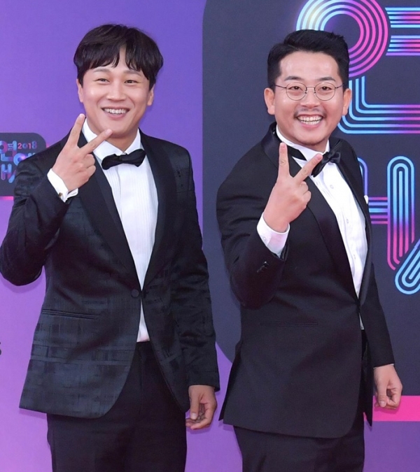 배우 차태현(왼쪽), 개그맨 김준호