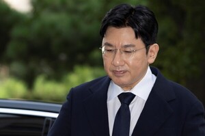 구속영장 방시혁 갈 길 잃은 하이브 - 뉴스 썸네일 이미지